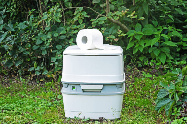 Portable Toilet Options We Offer in Woodfield, SC